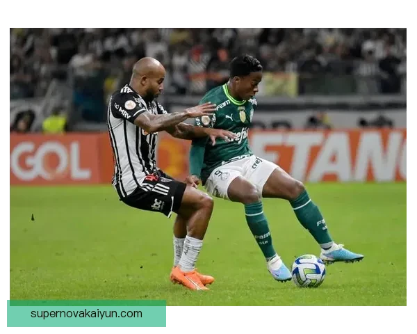 恩德里克在巴西队中的表现稳健，备受关注的年轻明星或将引领未来。